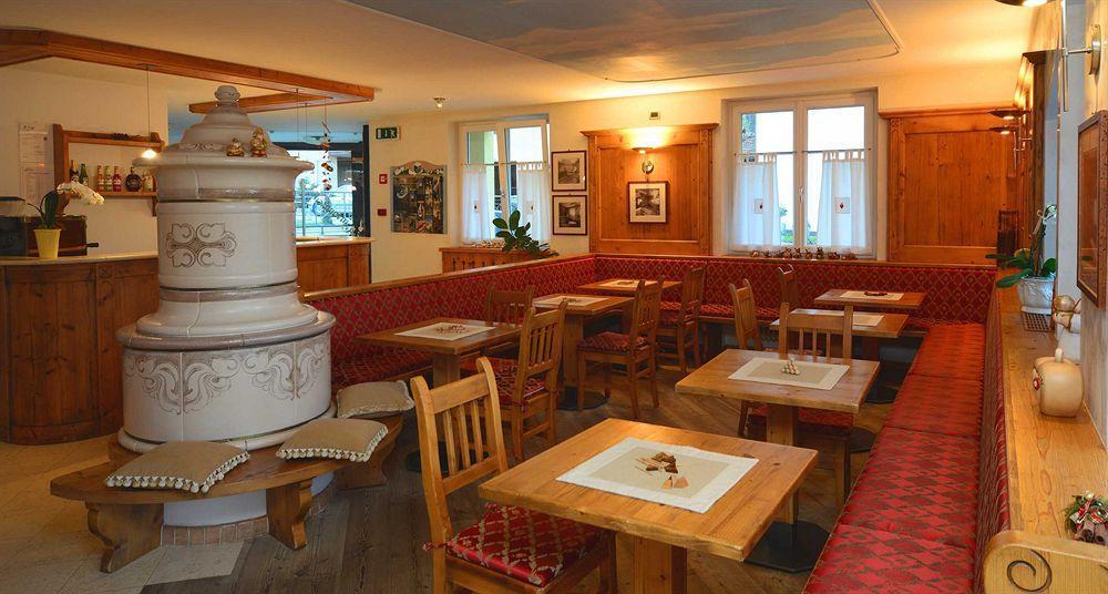 Hotel Garni Sottobosco Dimaro Eksteriør billede